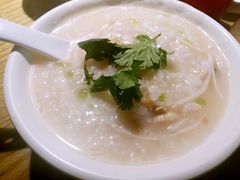 -粤港湾砂锅粥·宵夜(宝龙店)