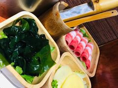 -独食火锅·半米屋台(直营总店)