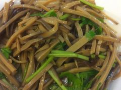 鸡蛋干-兴圆苑