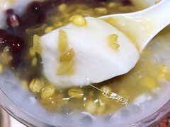 冬三宝-百花传统甜品店(原址店)