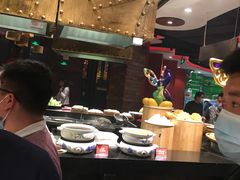 -四海一家自助餐(益田假日广场店)