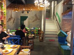 大堂-小小河边鱼(天润城店)