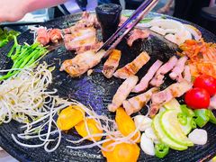 -豚豚家돈돈가韩国锅盖烤肉(新北万达店)