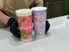 -鸿通城购物中心