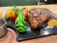 -西语炭烧牛排·西厨(石龙店)