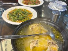 -缘来聚·徽菜名店(黄山宏村店)