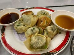 生煎馄饨-小实惠嘉(威海路店)