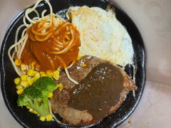 -汤姆家的牛排意面披萨(融创茂店)