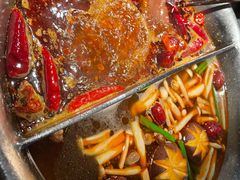 -湊湊火锅·茶憩(新中关购物中心店)