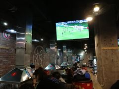 -马路牙子烧烤音乐酒馆(望京店)