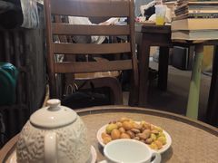 -斯多格书乡(北京大学畅春园店)