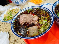 -吾穆勒蓬灰牛肉面·清真(北滨河中路店)