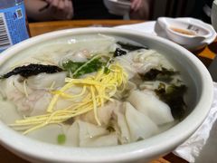 招牌鲜虾小馄饨-苏小柳手作点心(控江旭辉分院)