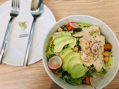 牛油果烧鸡沙拉-农畉LONFOOD(福田星河COCOPark店)