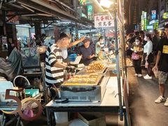 -六合夜市