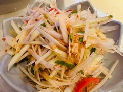 -大头虾越式风味餐厅(光明广场店)