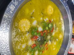 -谭公鱼头·鲜鱼火锅·小龙虾·江湖菜(秀沿路店)