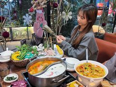 -樾餐厅泰式海鲜火锅(民歌湖店)