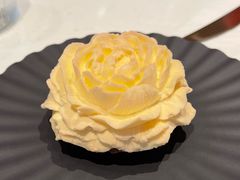 花·漾-潮一不贰·法式甜品·生日蛋糕·西式简餐(外滩店)