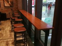 -星巴克(重庆火车北站北广场II店)