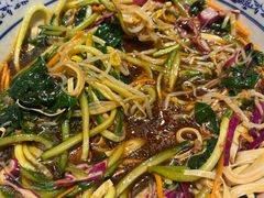 -快乐老家三鲜饺子东北菜(南六中路店)