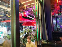 -喜鹊音乐酒馆(西街店)