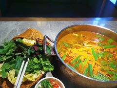 -野山舂·贵州现舂酸汤牛肉(民生路店)