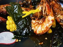 惹味胡椒虾配烤玉米-CHILLAX轻乐时(侨建·Hi City店)