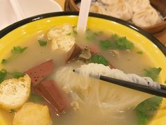 老鸭粉丝汤-龙咆汤包·手工现包小笼(拱北口岸店)