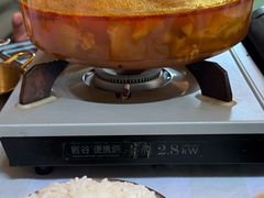 -满格嗦新疆椒麻鸡火锅.炒米粉(川大江安校区店)