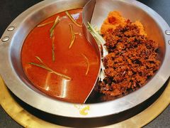 -沸炉重庆老火锅(军事博物馆店)
