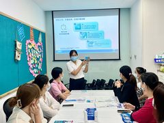 -岳辰齿科(浦东长泰店)