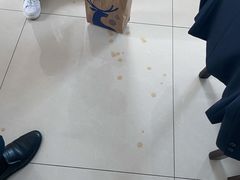 -瑞幸咖啡(济南绿城玉兰广场店)