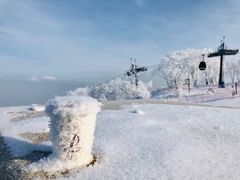 -中旅松花湖滑雪场