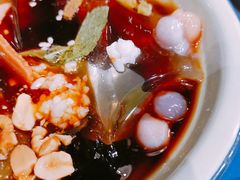 红糖冰粉-马路边边串串香(双井直营店)