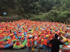 -藏龙百瀑漂流