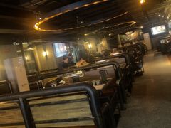 -麦凯伦烧烤·精酿超级工厂店(金桥总店)