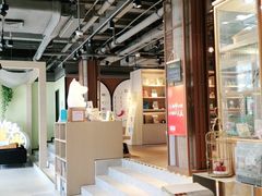 -光海书局(南京东路第一百货店)
