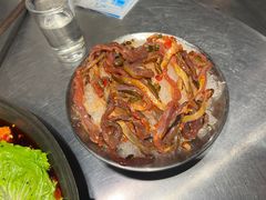 -鹿鸣山草本茶香火锅(园西路店)