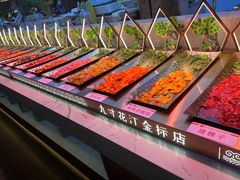 -九寸花汀海鲜烤肉自助(中东迪克店)