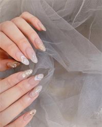 -EAST日式美甲美睫沙龙