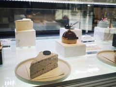 -Fridi Patisserie Cafe