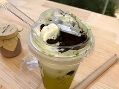 玉露茶后-喜茶(东莞汇一城店)
