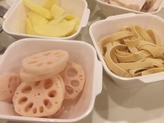 -一席地·本地鸡窝·杭帮鸡火锅(萧山银隆百货店)
