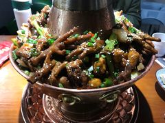-渝胖子老城区炭火蛙锅(临城店)