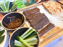 -唐山宴百姓府邸院落中餐