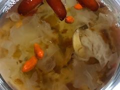 银耳川贝雪梨-张飞木薯羹(金鱼巷店)