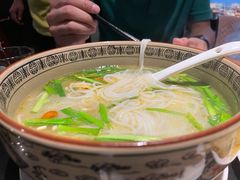 蒙自过桥米线-南蛮子(进贤路店)