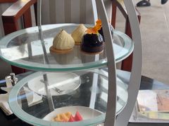 -亚龙湾喜来登·美景台大堂吧