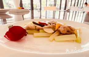 Stir-fried Celery with Tender Pork